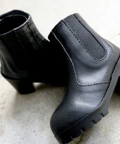 KL Chelsea Boots (Vinyl Black)