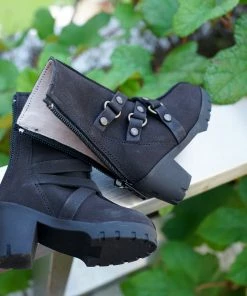 KL 3 Ring Boots (Molten Black) Secret Stuff