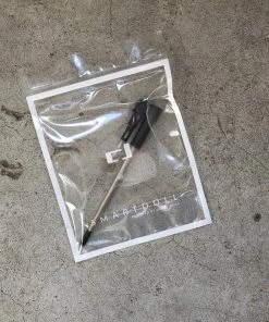 Culture Japan Secret Stuff Swingy Clickety-Click Stand (Molten Black)