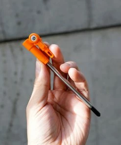 Culture Japan Swingy Clickety-Click Stand